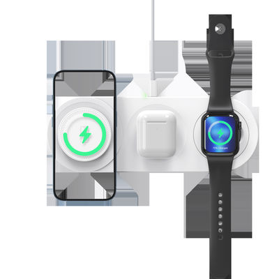سعر جيد شاحن لاسلكي خفيف الوزن 3 في 1 لجهاز iPhone Apple Watch AirPods الانترنت