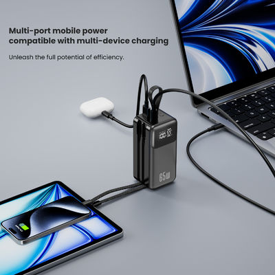 سعر جيد بطاقات شحن محمولة 65W للكمبيوتر المحمول، 4 مخرجات USB C شاحنات محمولة للسفر مع كابل مدمج الانترنت